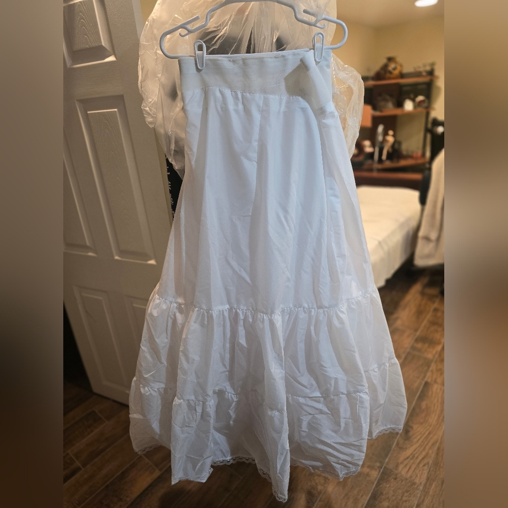 Brand New Petticoat- Full Length